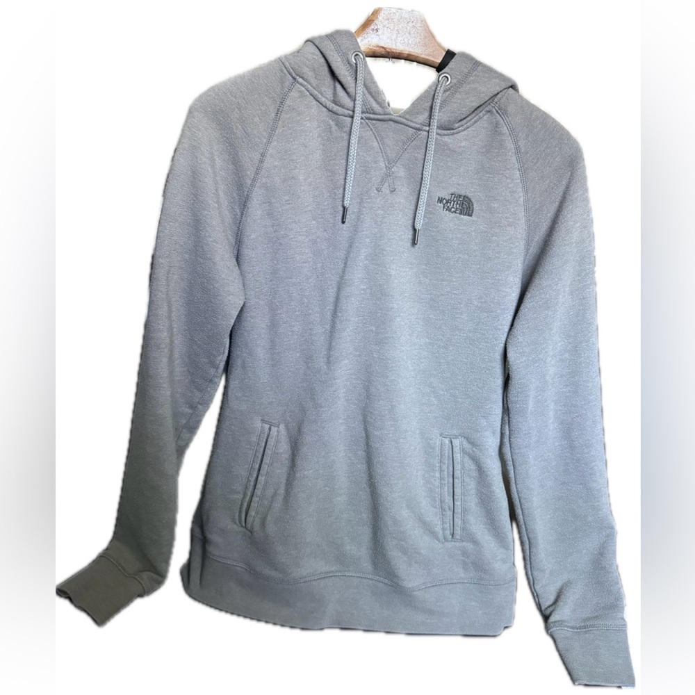 Women’s Northface Hoodie